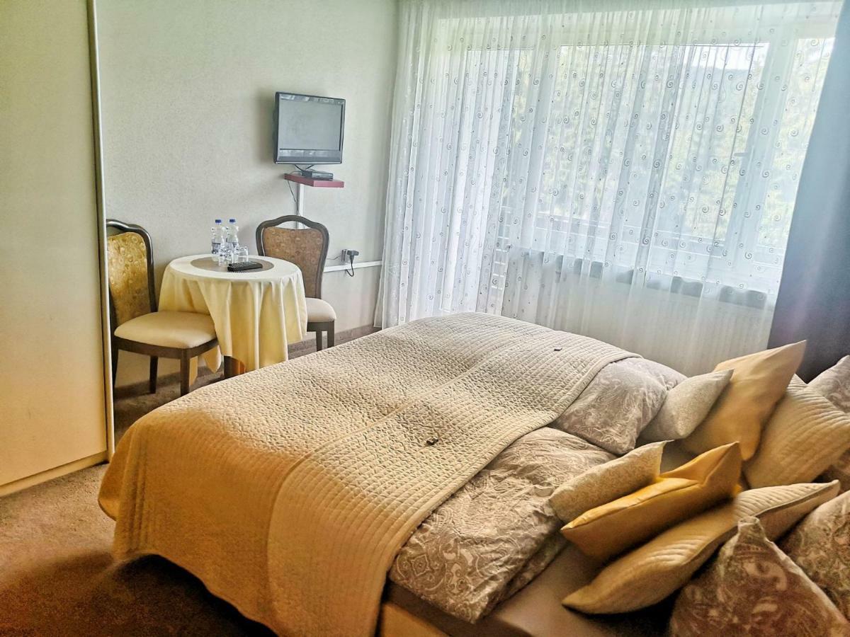 Hotel Pension Waldbaude Варменщайнах Екстериор снимка